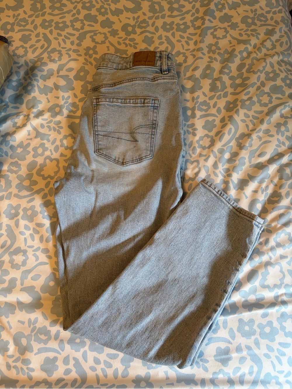 American Eagle Outfitters Light Blue Straight Leg Jeans
